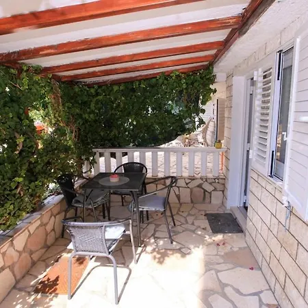 Apartman Milan Rogoznica