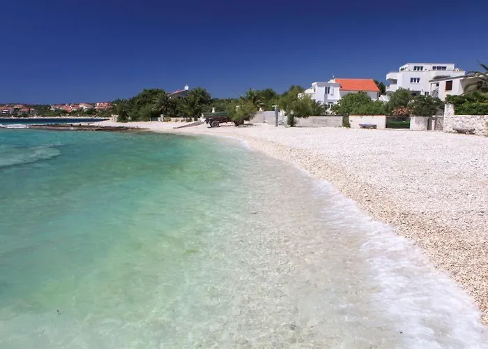 Milan * Rogoznica (Sibenik-Knin)